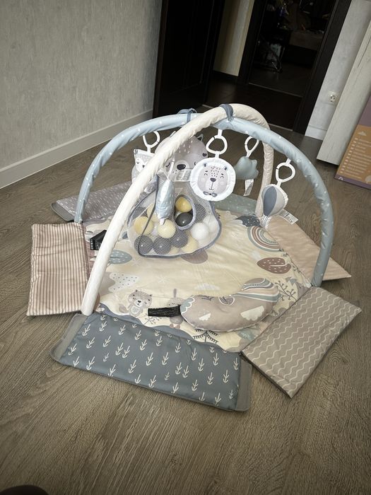 Дитячий розвиваючий килимок momi Pastel 2в1