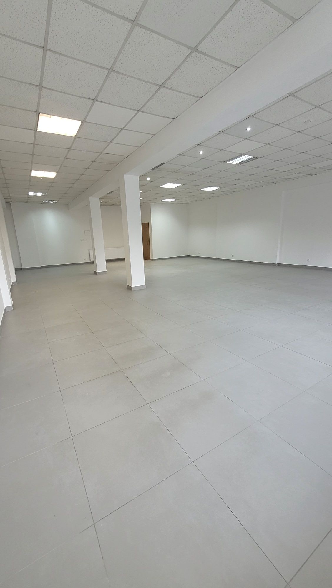 Lokal usługowy parter 120 m2 Kielce ul. Jagiellońska 11