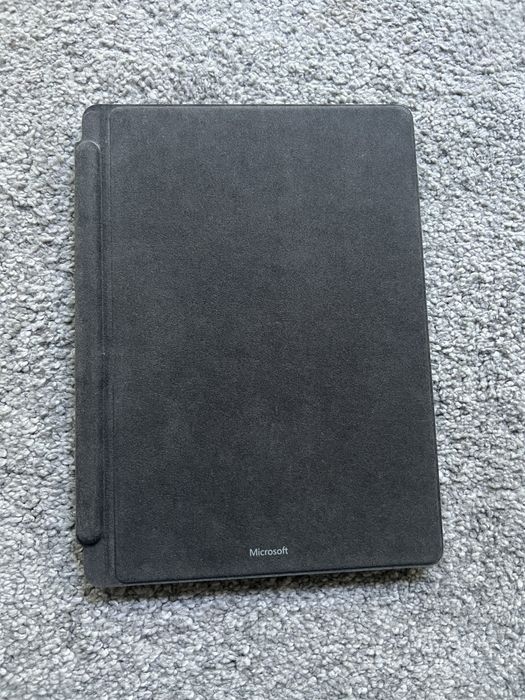 Microsoft Surface Pro 8