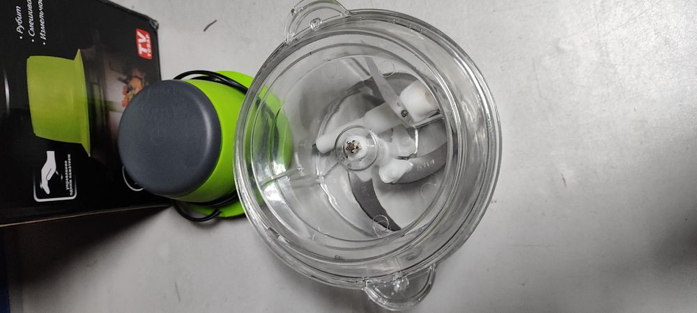 Измельчитель кухонный