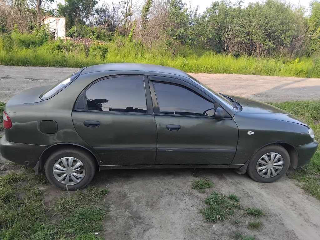 Продам Ланос.  1.4