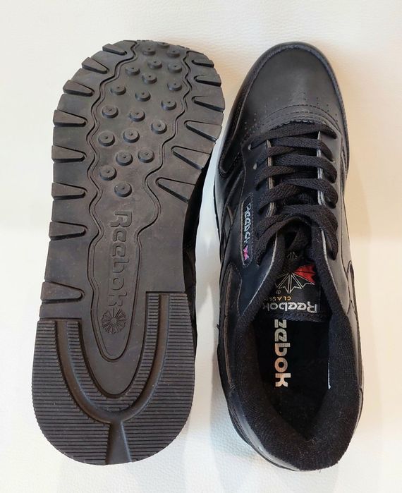 Кроссовки Reebok размер 43