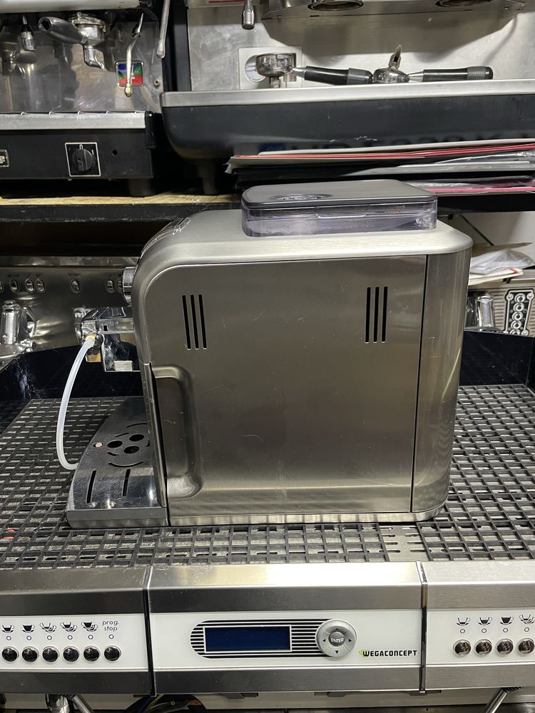 Кавомашина Philips Saeco Syntia