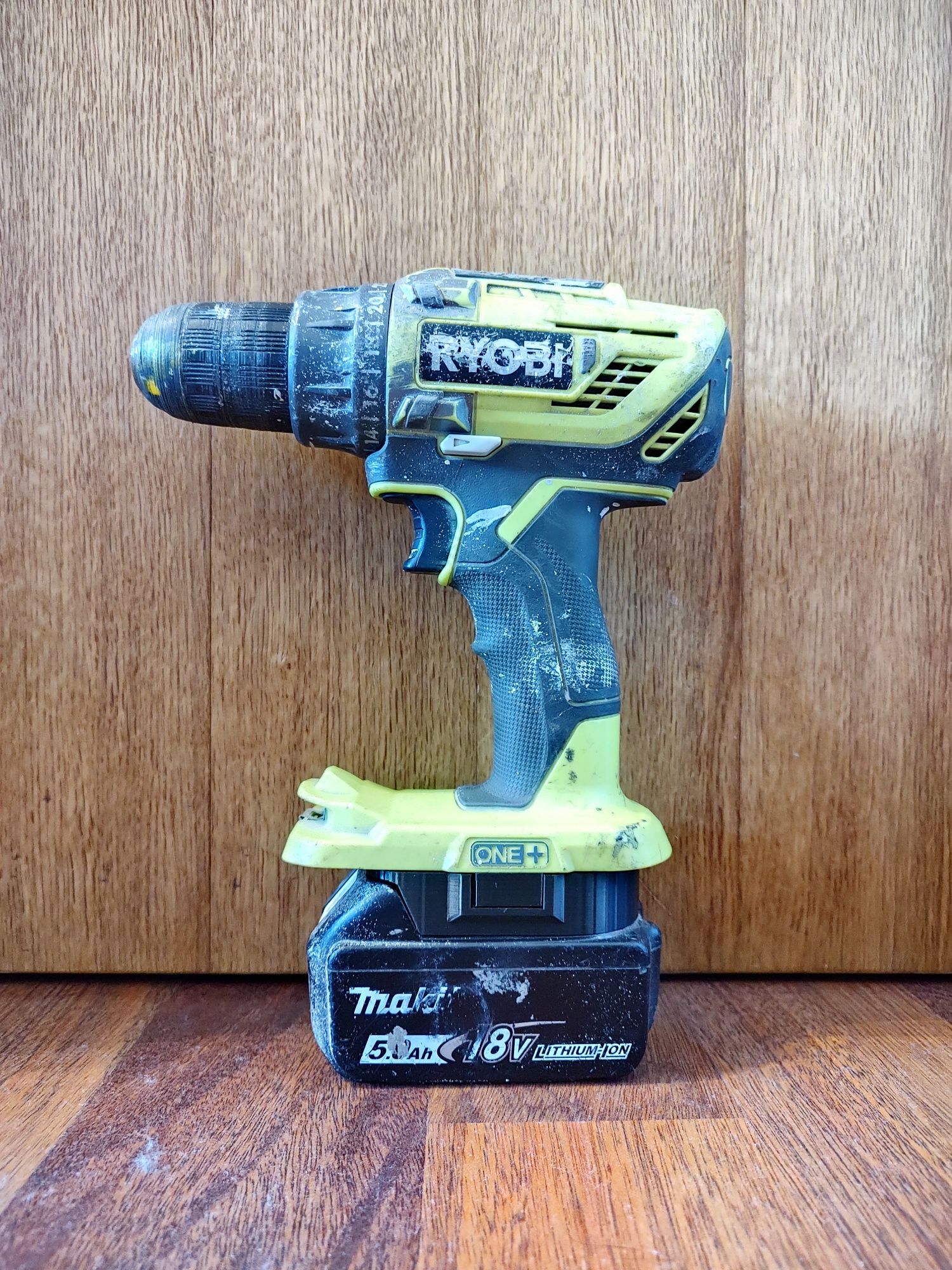 Adapter Ryobi One+ na baterie Makita LXT