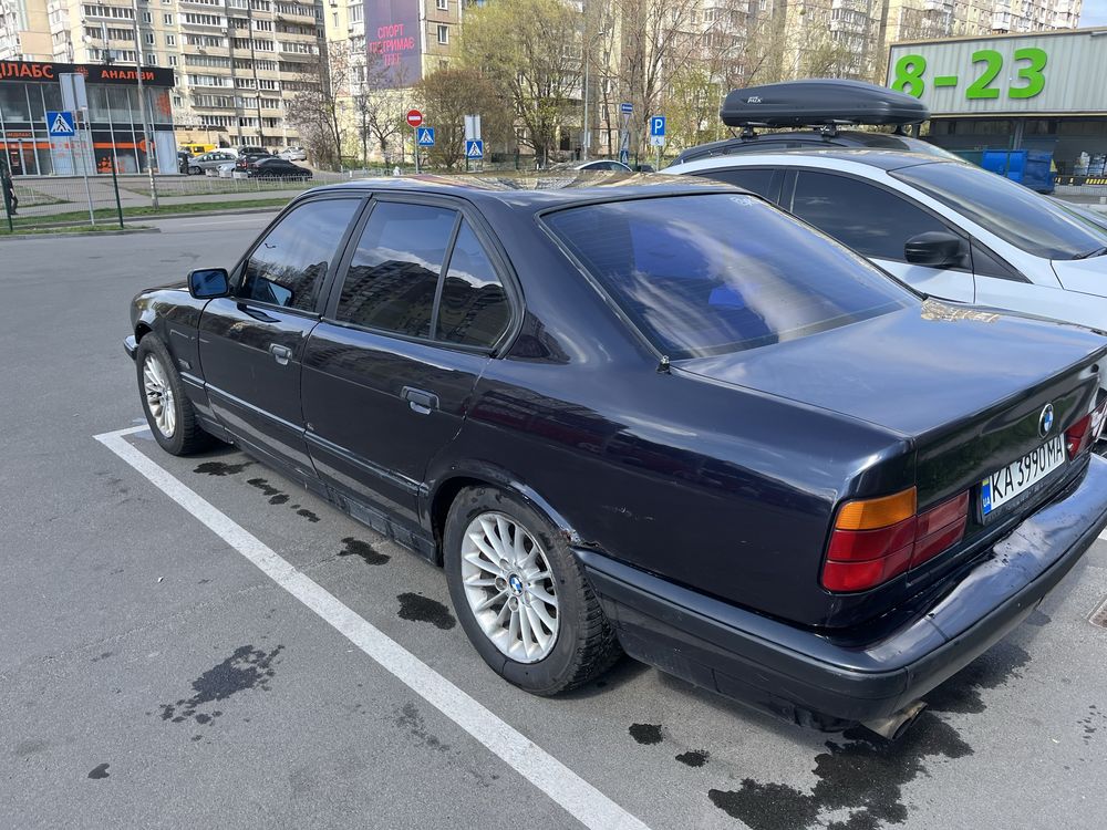 Продам BMW e34 2,5