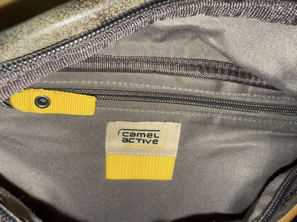 Saszetka - nerka firmy Camel Active