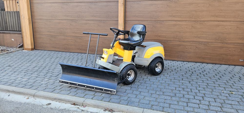 Traktorek kosiarka stiga 4x4 pro park pług do śniegu