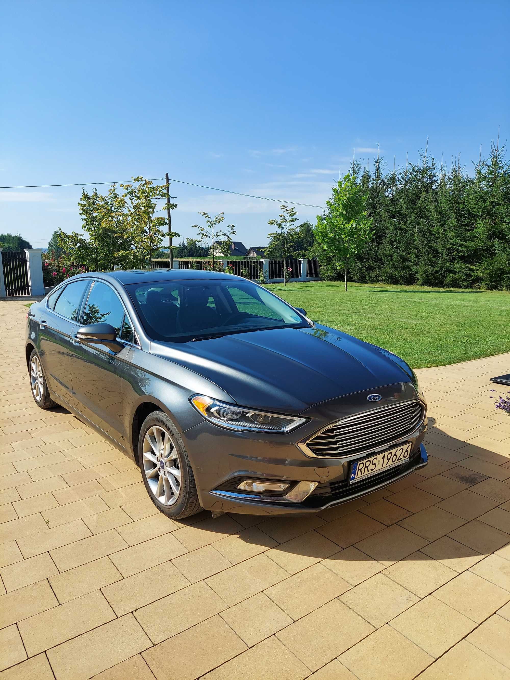 Ford Fusion 2017