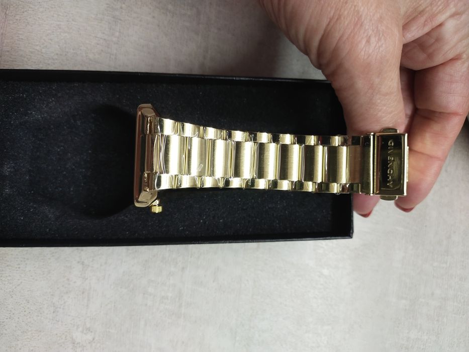 Часы мужские Givanchy