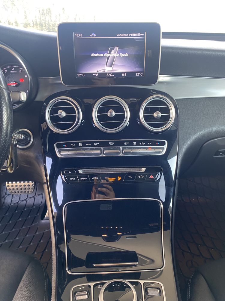 Mercedes GLC 350 pluguin / Gasolina