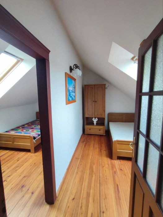 Довгострокова оренда  2 поверхового будинку на вул. Коротка 3