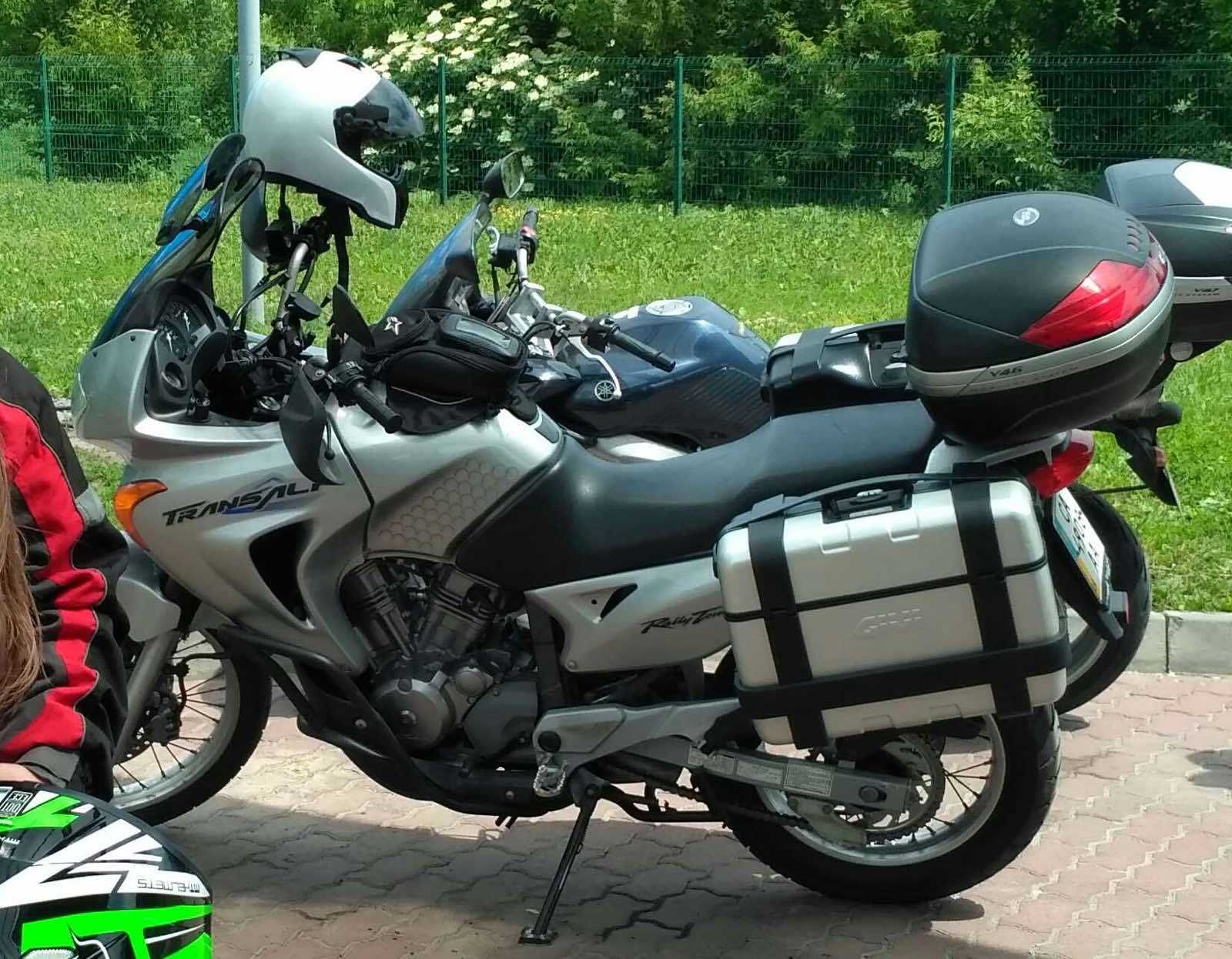 Honda Transalp 650 XL650V 2004 650