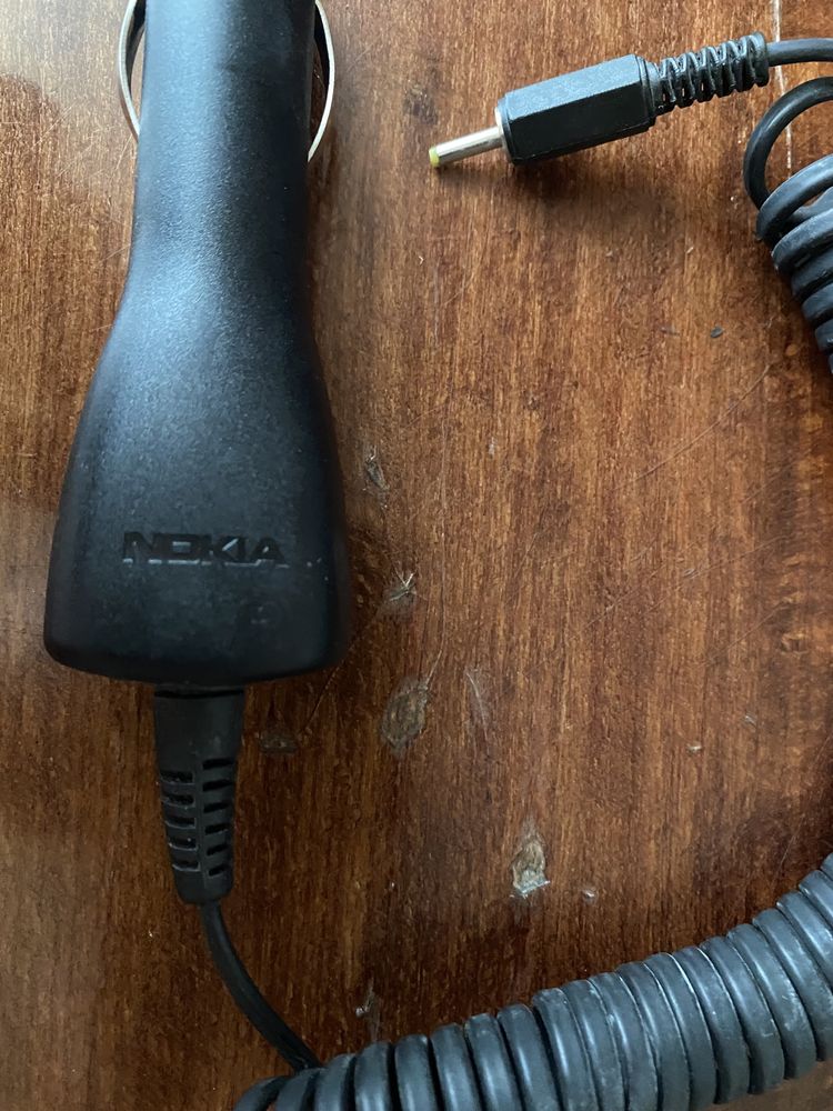 Зарядное Nokia в прикуриватель оригинал