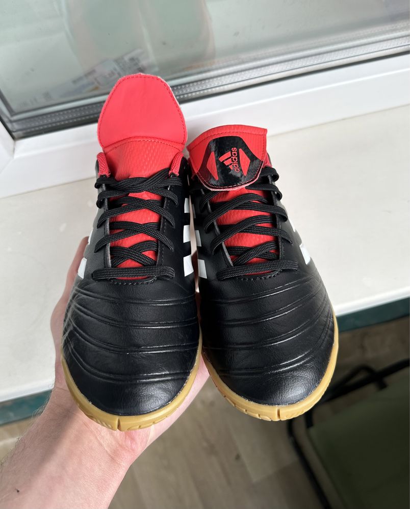 Оригінальні футбольні футзалки бутси Adidas Copa Tango 18.4 ідеал 37 р