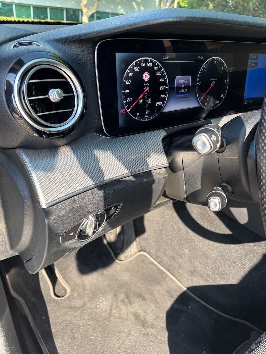 Mercedes E200d Limo | Cockpit Digital, ParkAssist, Matrix LED, CarPlay
