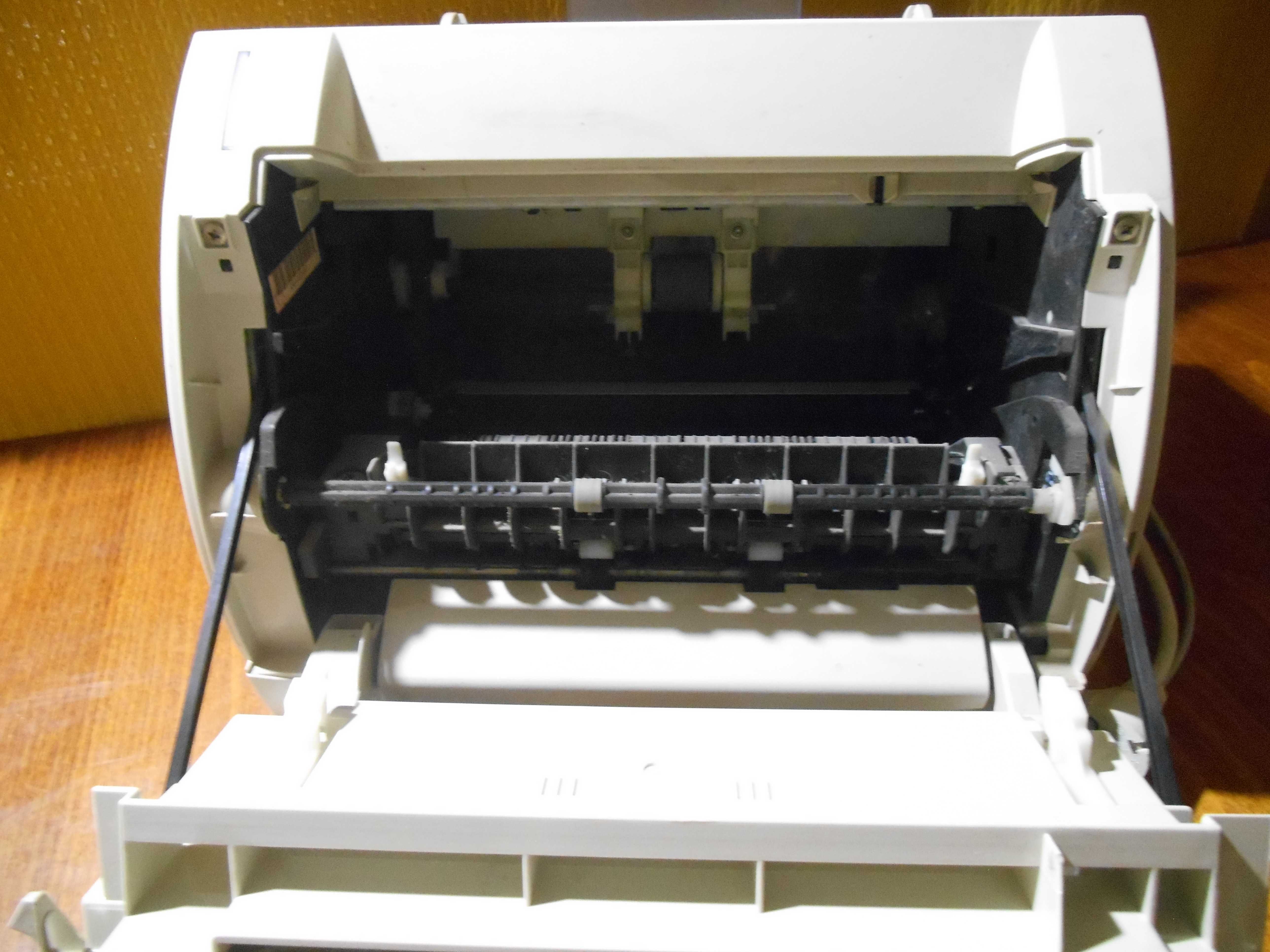 Принтер Canon LBP-810 + 3 картриджа