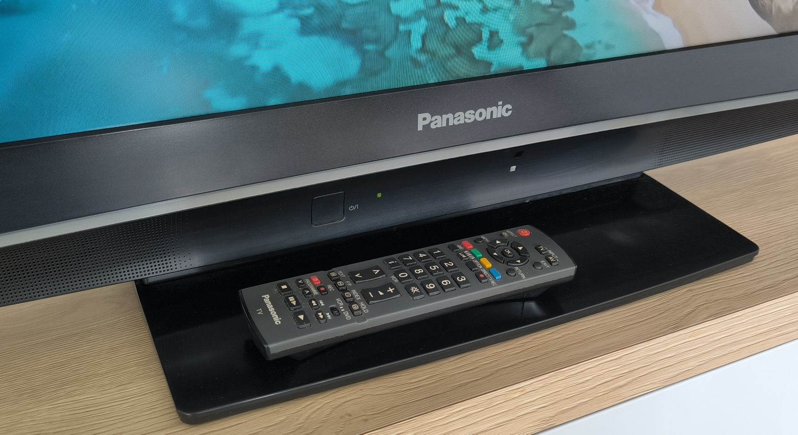 Telewizor LCD 32 cale Panasonic TX-32LE8P