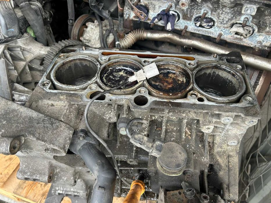 Dół silnika wal blok tłok Volkswagen VW 1.6 8V mpi AKL