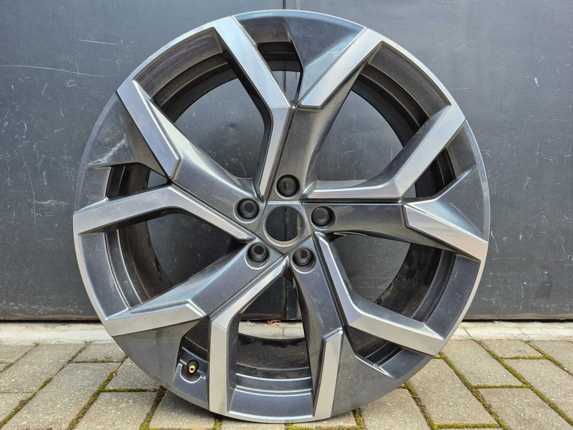 Skoda Kodiaq 16- Felga aluminiowa 8.0" x 20" 5x112 ET 41 oryginalna