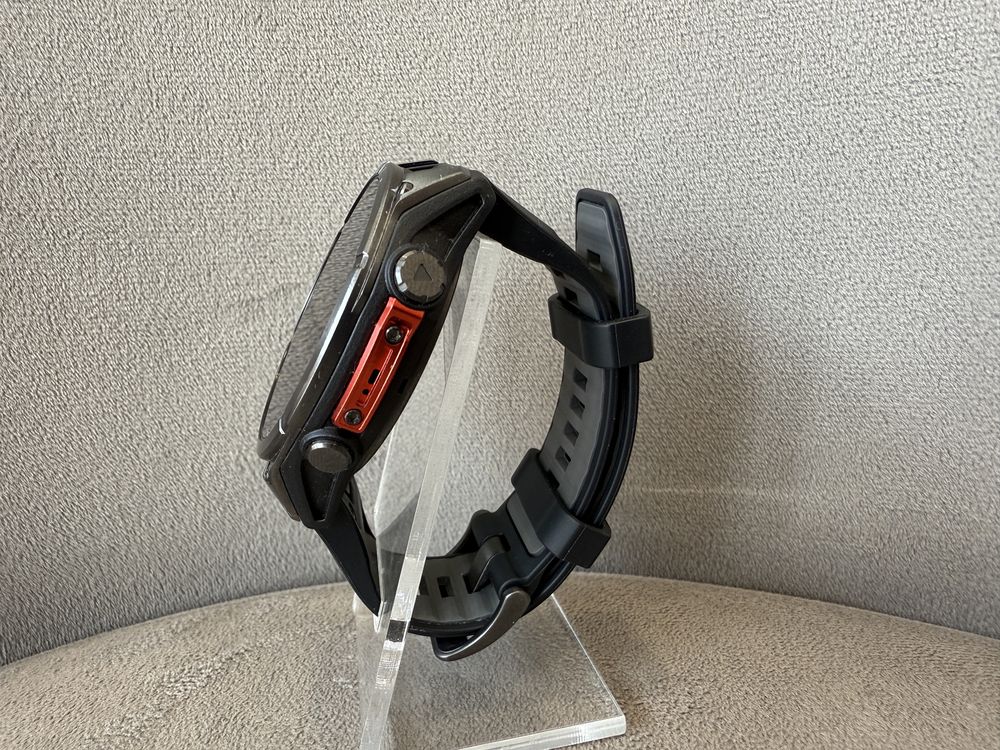 Garmin Fenix 8 47 mm AMOLED Carbon Gray