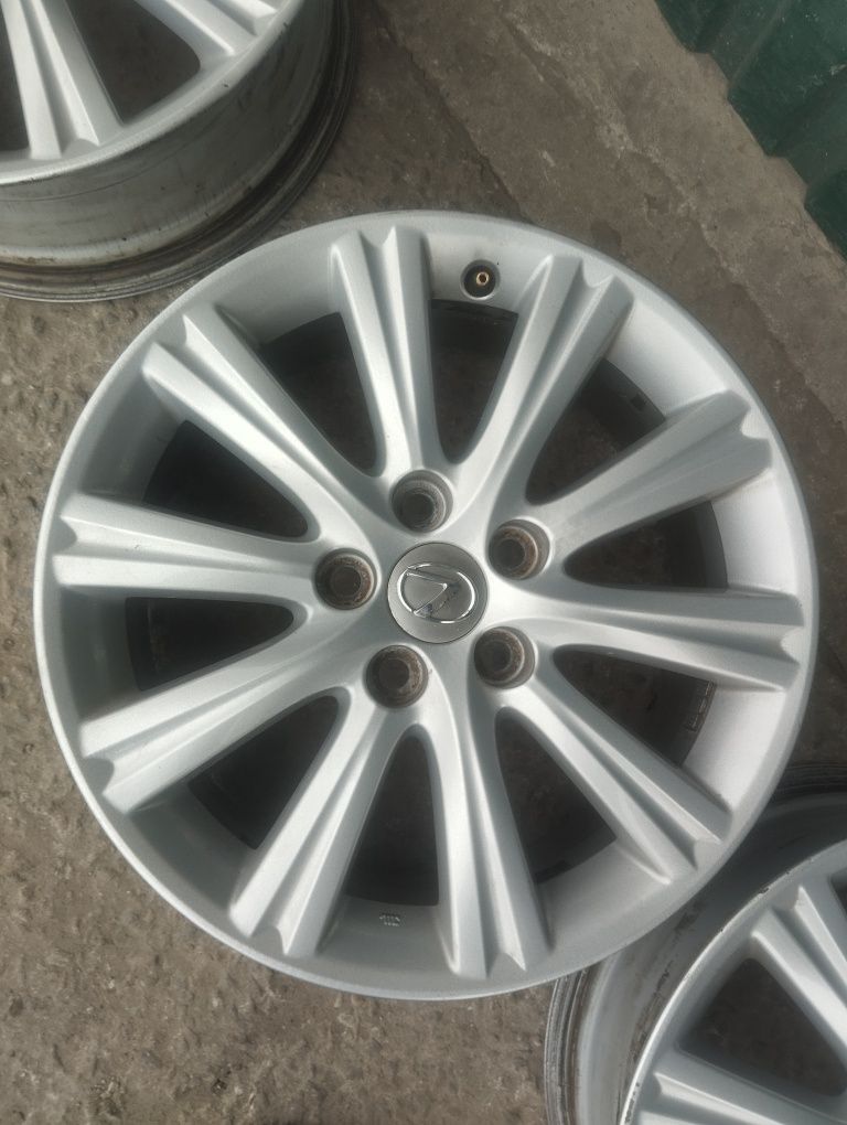 Диски Toyota Lexus R17 5*114,3