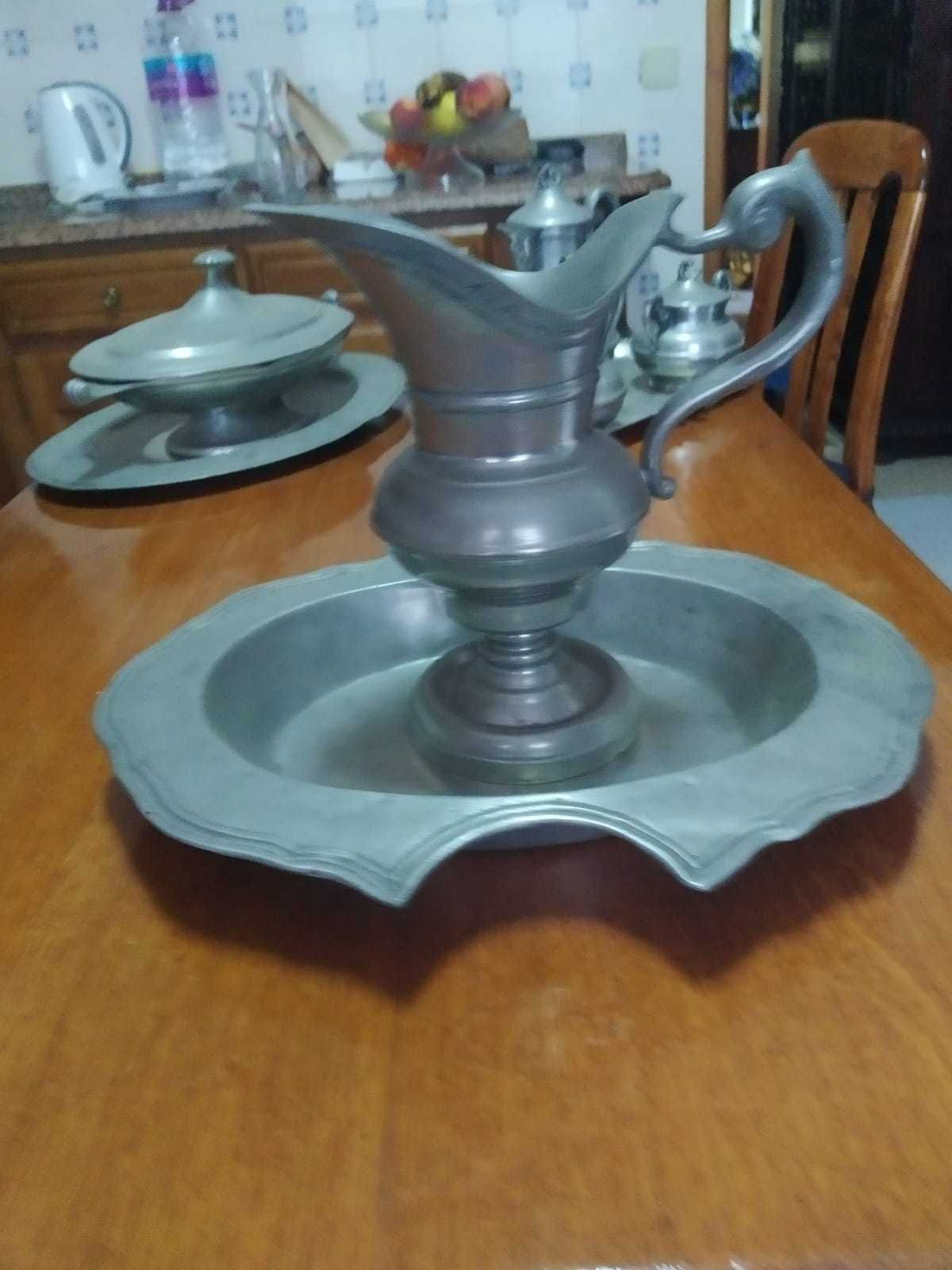 Peças em estanho
