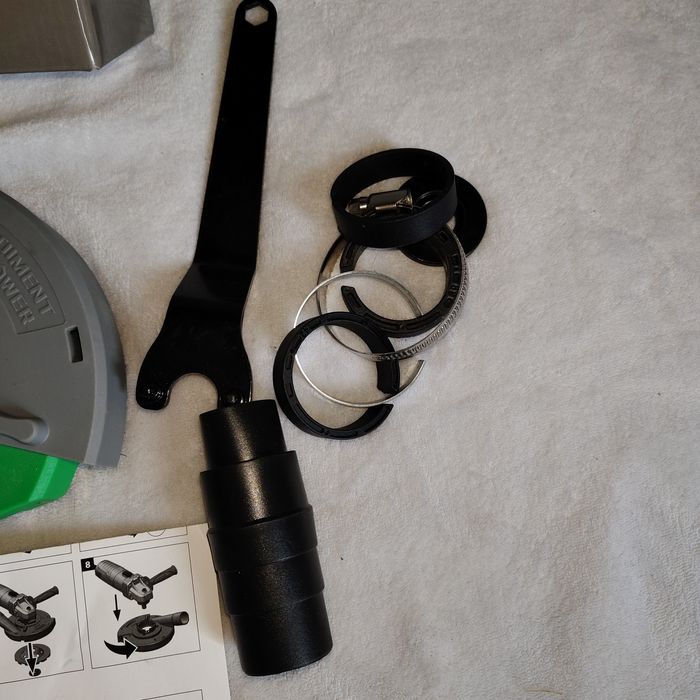 Osłona przeciwpyłowa do szlifierek