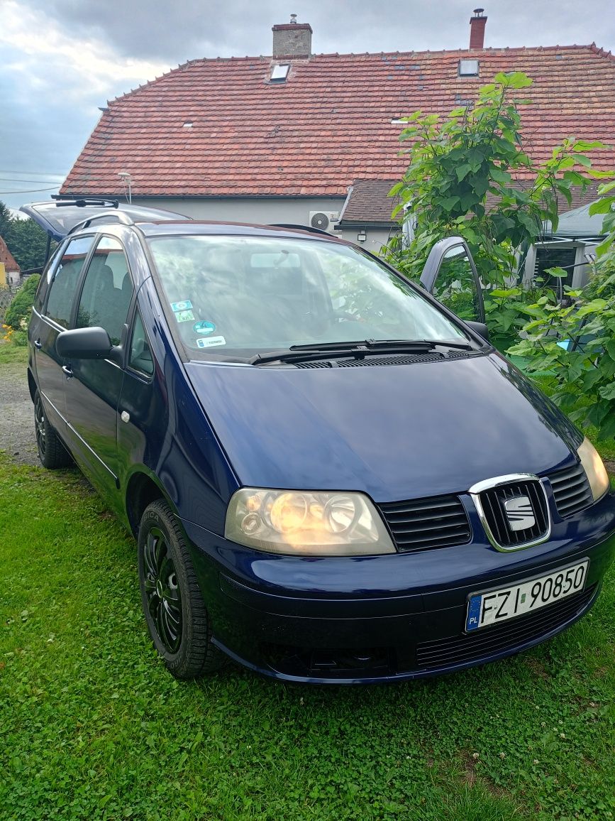 Seat Alhambra 2.0 benzyna LPG 2003r.