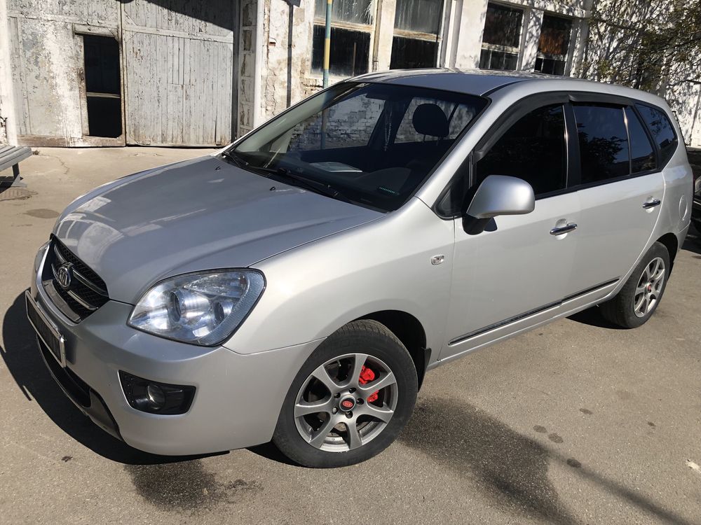 Kia Carens 2.0 газ/бенз