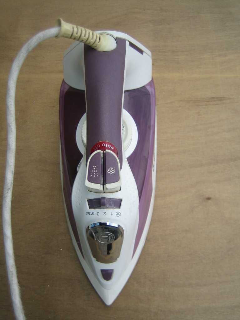Утюги импортные Б/У  BOSCH  PHILIPS   CORENIE