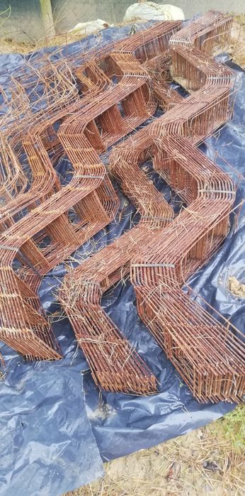 Przekładka z drutu wąż - dystans stalowy