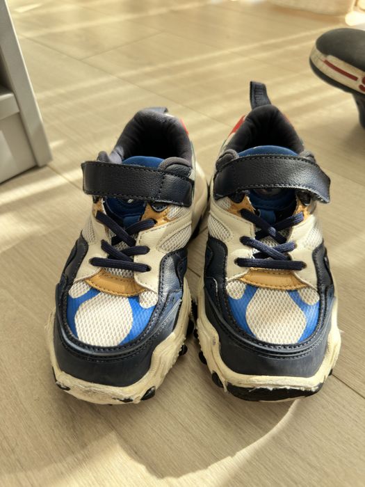 Дитячі кросовки Zara