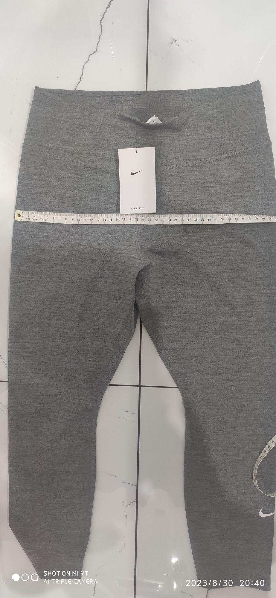 Nowe z metkami legginsy Nike