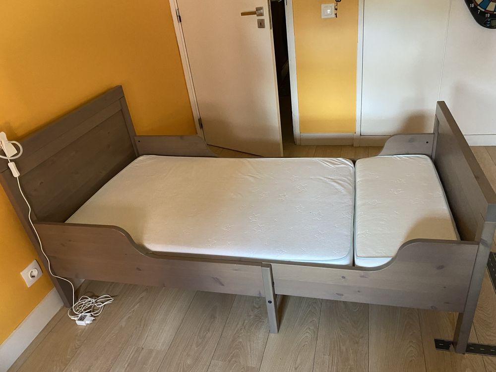 Cama criança extensível SUNDVIK da Ikea com colchão