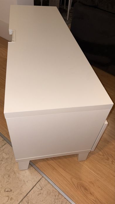 Móvel TV - Óptimo estado