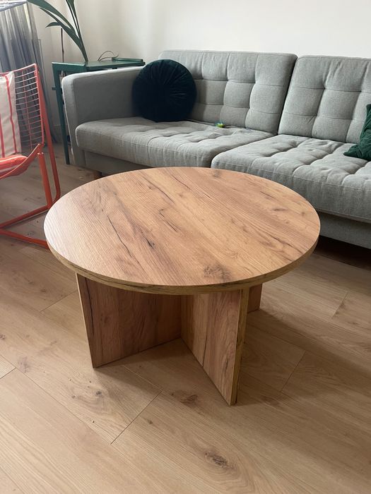 Stolik kawowy w idealnym stanie