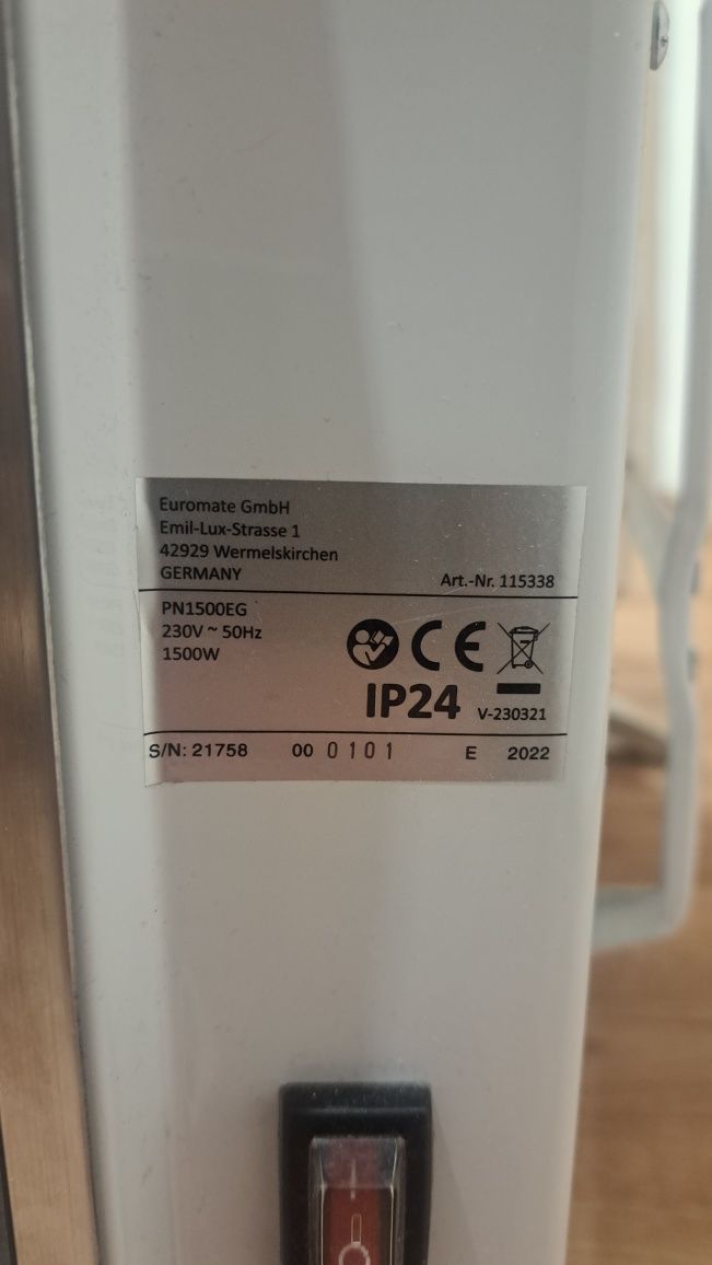 Grzejnik panelowy  szklany 1500W