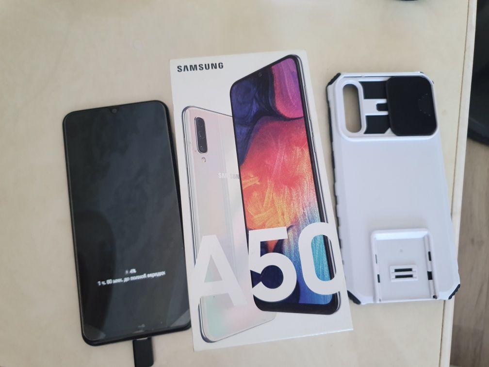 Samsung A50 4\64
