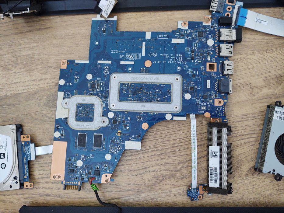 Ноутбук HP 15-bs091ur запчастини