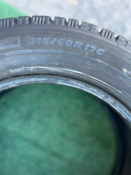 Шини Michelin 215/60 r17c резина пара зима склад б/у