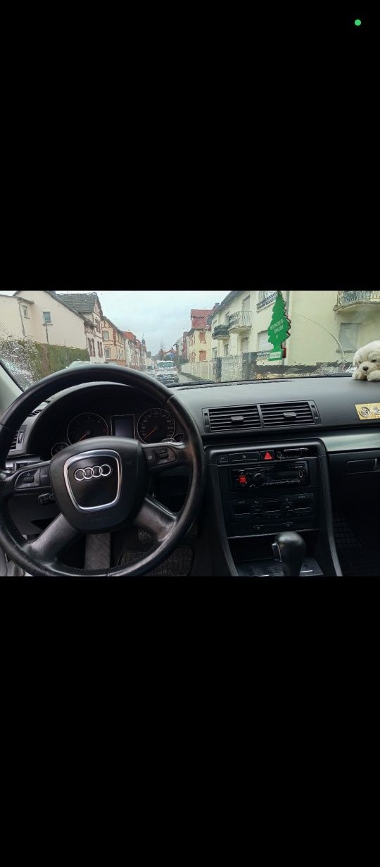 Audi A4B7 2.0 140KM