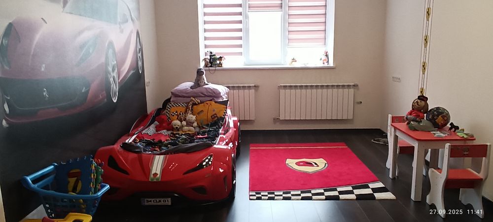 Продаю  4-х комнатную квартиру  на 2-м эт в кирпичном 9-ти эт.доме