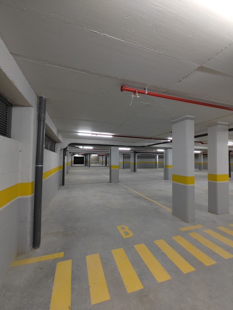 Garagem Nova - Odivelas