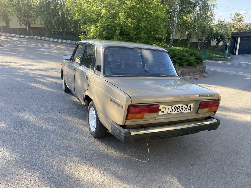 Продам ваз 2107.