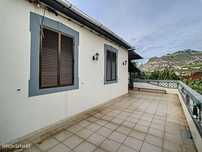 Casa T3 em Câmara de Lobos de 137,00 m2