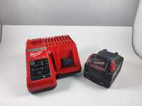 Akumulator  MILWAUKEE 5.0 + Ładowarka M12-18C