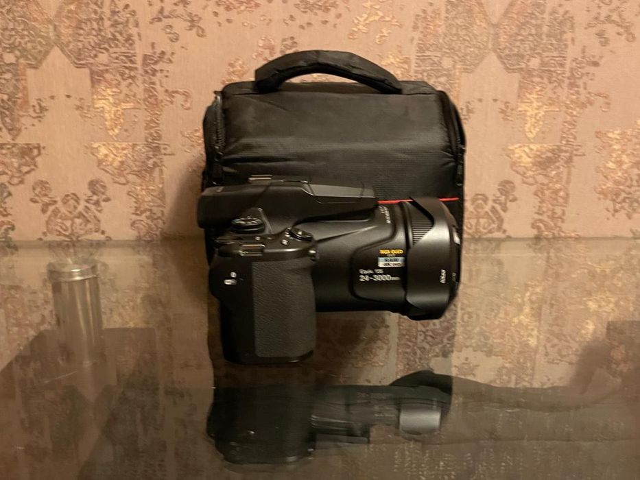 Фотоапарат Nikon Coolpix P1000