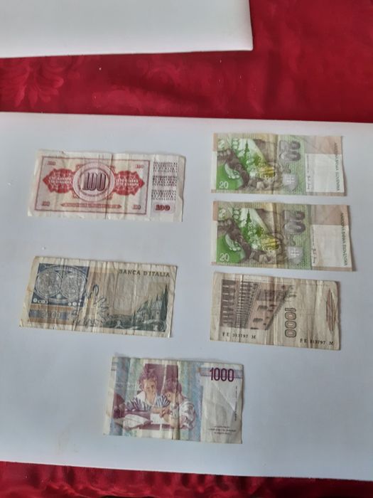 Sprzedam stare banknoty,liry włoskie, korony słowackie, i dinar jugos