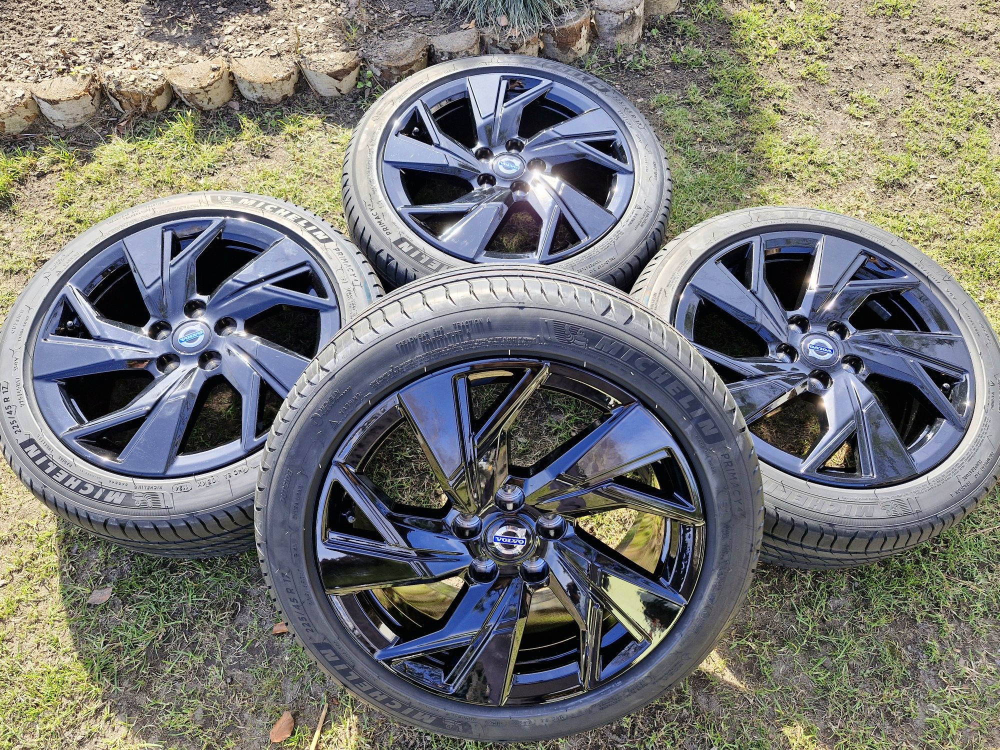 Nowe koła letnie Ford Volvo 17" 5x108 Michelin 225/45 17R