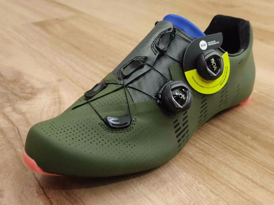 Sapatos de estrada Suplest Road Edge+ Pro MAAP Carbon "Novos"